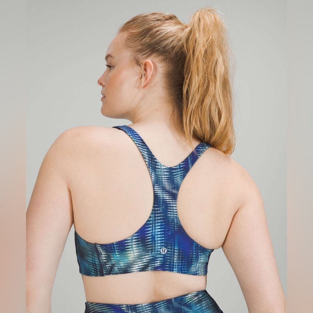 Lululemon Wunder Train Bra *Medium Support in Shapeshifter Flux Blue Multi Sz 6 - Picture 4 of 8